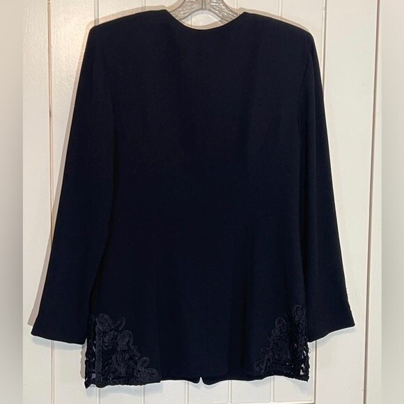 Maggy London Special Occasion Top - Picture 4 of 8